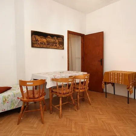 Pensionat By The Sea Mudri Dolac 3*